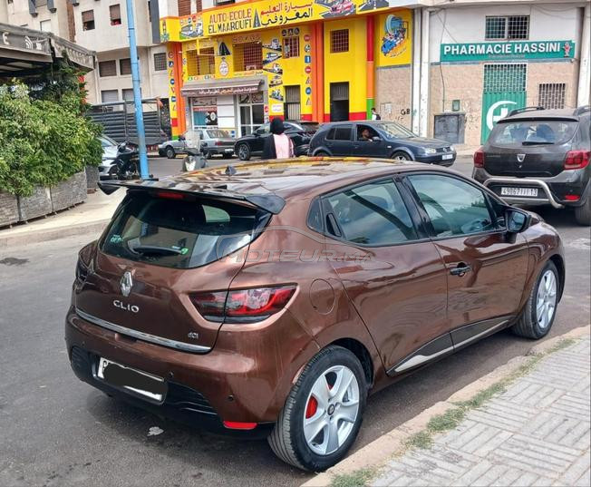 clio 4 très bon état 