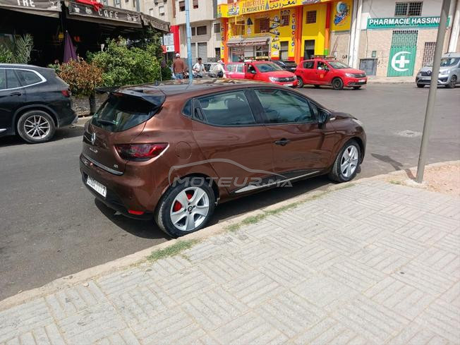 clio 4 très bon état 