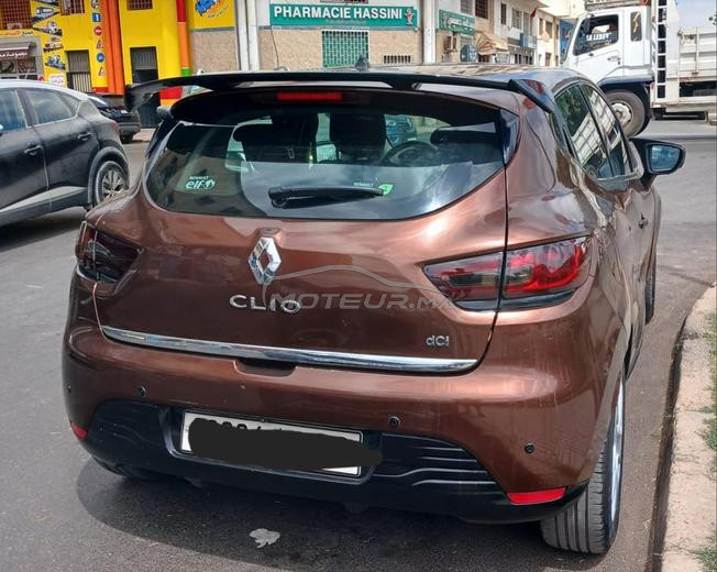 clio 4 très bon état 