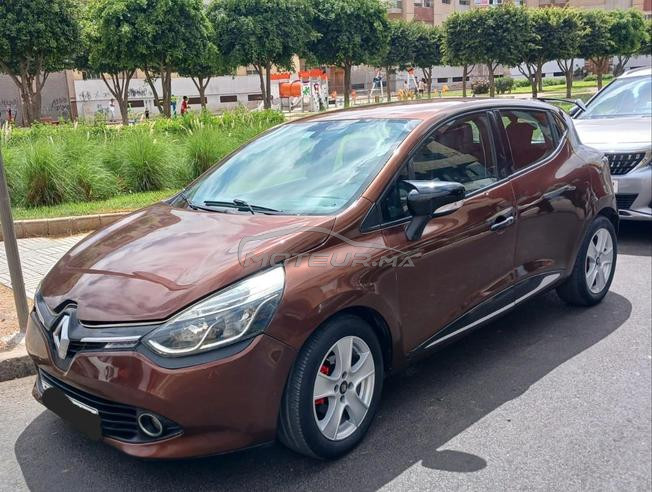 clio 4 très bon état 