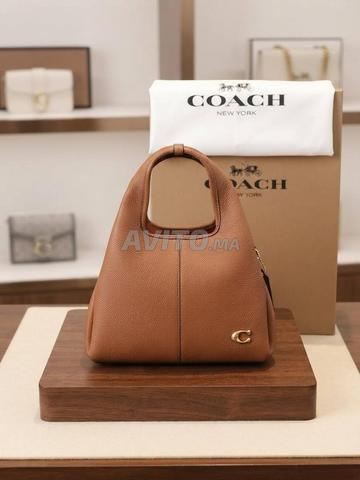 حقيبة كوتش أنيقة مع علبة CO9540 - 2