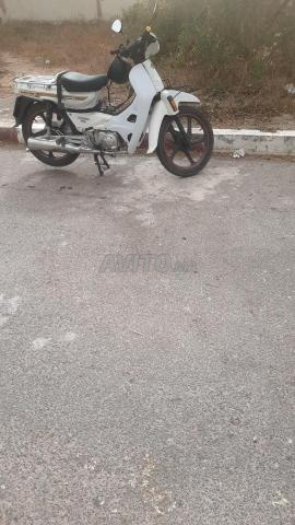 moto  vendre C50 - 2