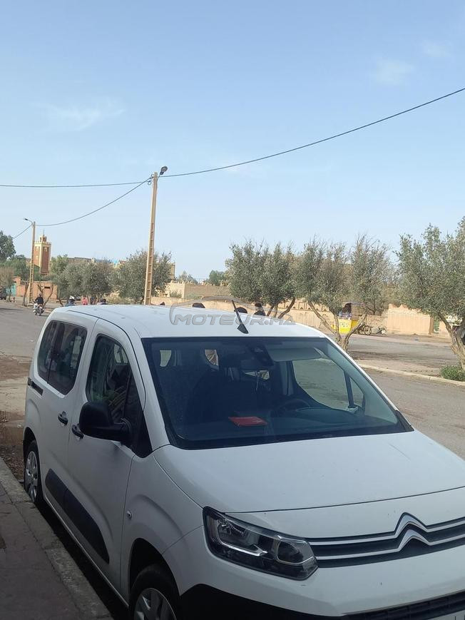 سيارة سترون ممتاز 