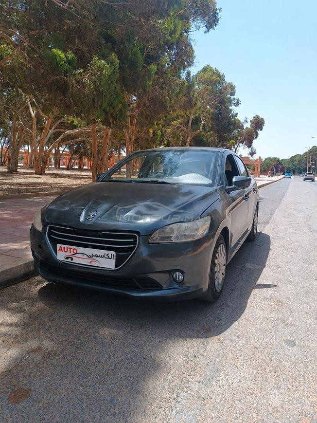 Peugeot 301 essence 