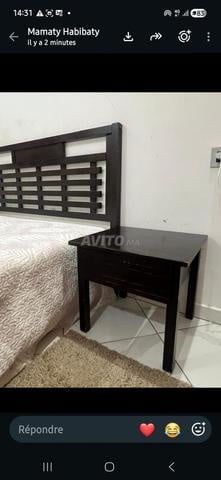 Lit avec matelas, chevet et tapis - 2