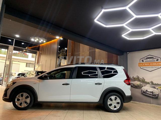 Dacia Jogger Diesel Manuelle 2024 à Casablanca - 2