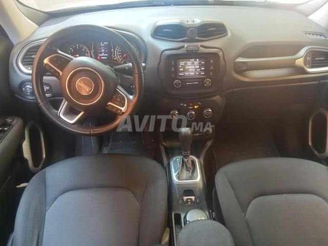 Jeep Renegade 2021 à Marrakech - 2