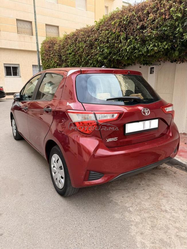Toyota Yaris essence clima