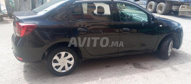 Dacia Logan Diesel Manuelle 2017 à Casablanca - 2