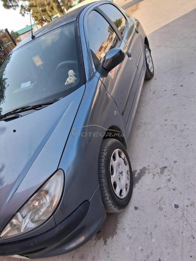 سلا دار حمراء