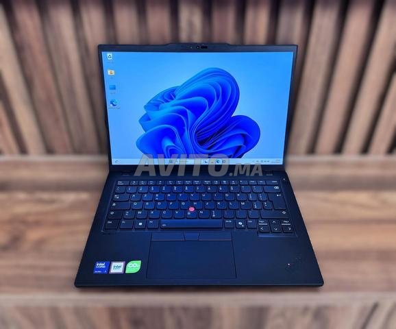 Lenovo Thinkpad T14 Gen 6 | Ultra 7 | 32GB RAM