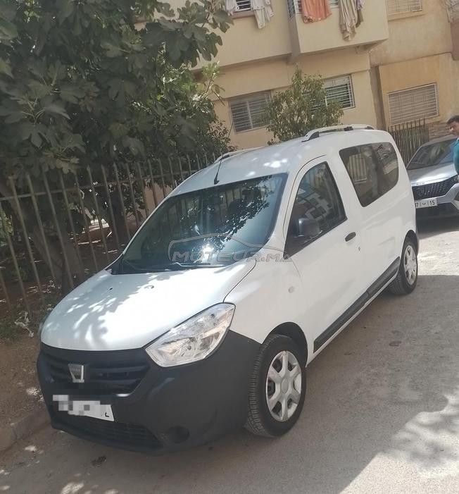 dacia dokker 2014 très bonne état 