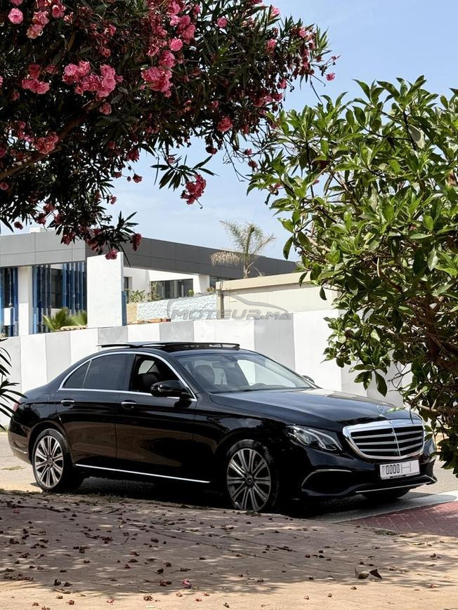 MERCEDES E220D 