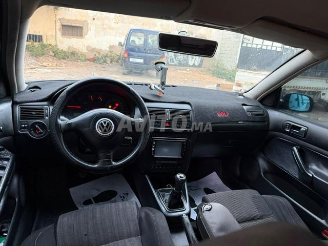 Golf 4 modèle 2003 dédouanée en 2009 - 2