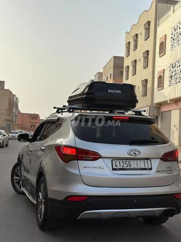 سيارة هيونداي سانتا في جميلة - 2