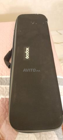 Projecteur LED de marque Godox - 2