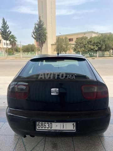سيارة بحالة جيدة  - 2