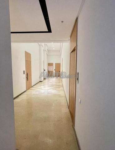 Bureau Neuf 150 m2 à 2 min Hôpital U Med VI
