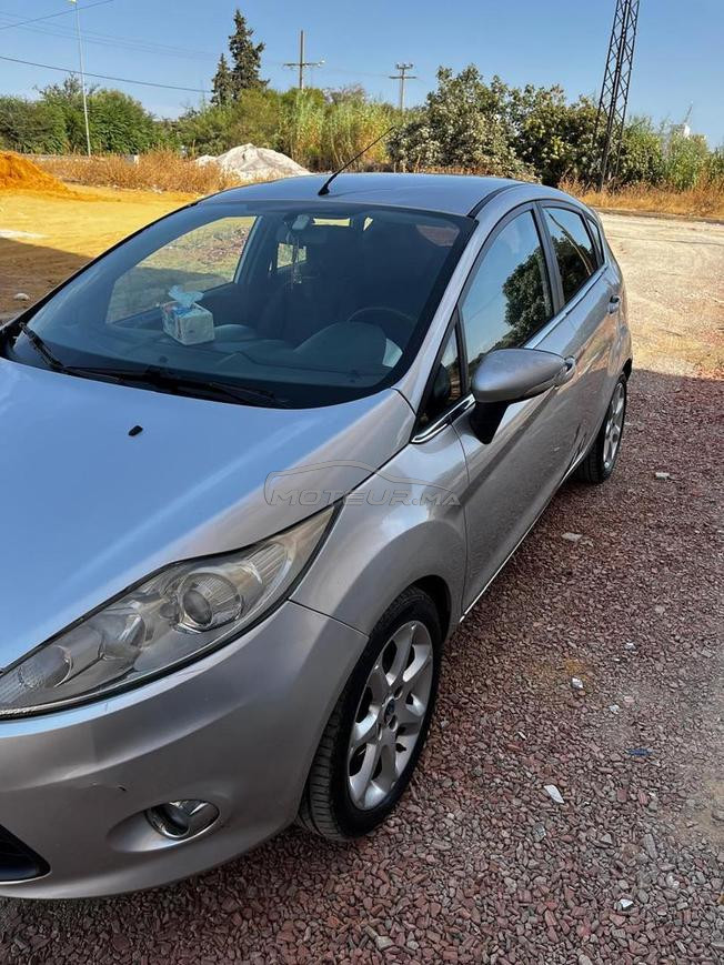 Fiesta TITANIUM 