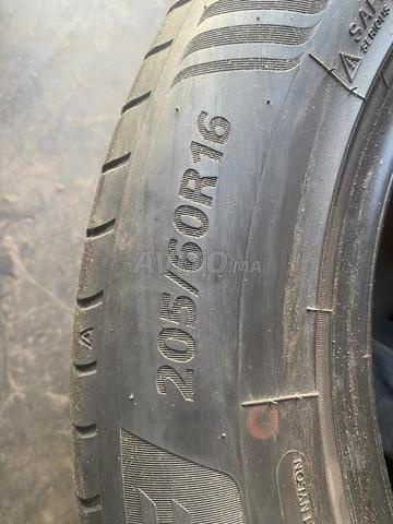 DELINTE 205/60R16 - 2