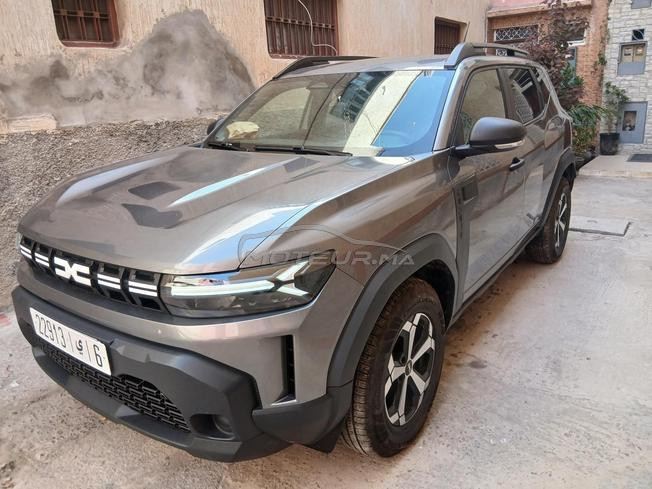 dacia duster ba9a n9iya