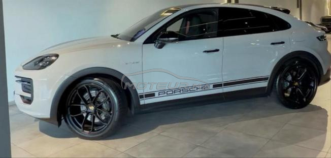  Cayenne Hybride V6 Pack Turbo de chez Porsche 