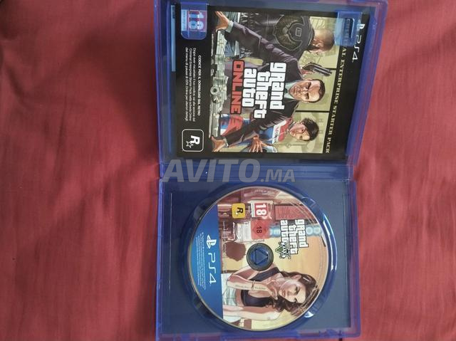 Disque GTA 5 PS4 - 2