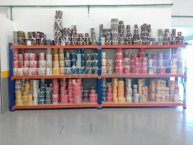 🎨 Rayonnage pour Boîtes de Peinture - 2