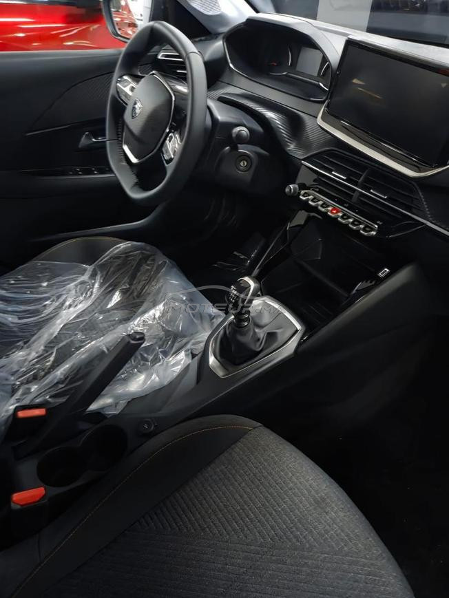 peugeot 208 ww 