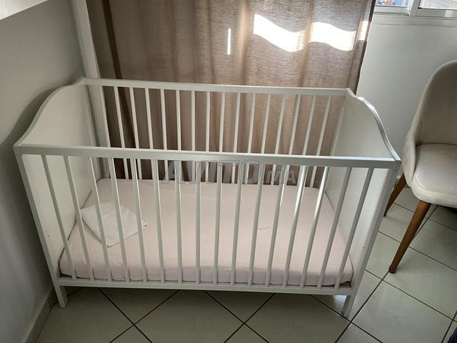 lit bébé IKEA  - 2