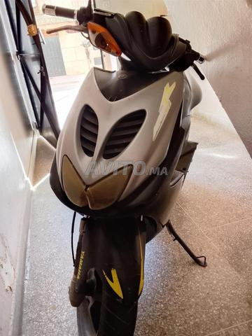 Yamaha nitro - 2