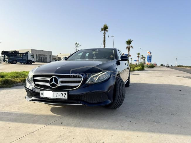 MERCEDES E220 LUXURY 