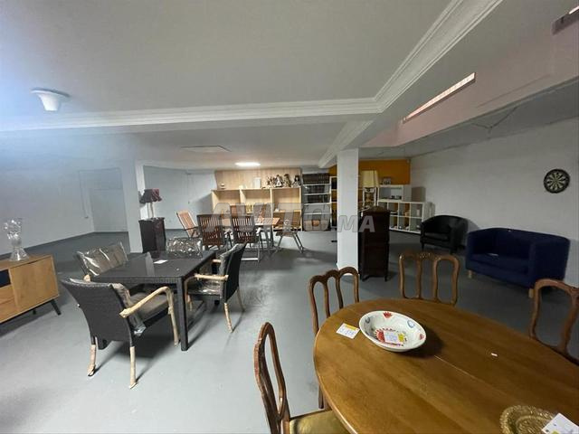 Location magasin à Hassan