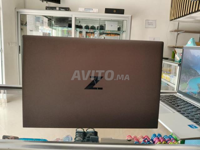 HP ZBook Firefly 14 G7 i7 16GB RAM - 2