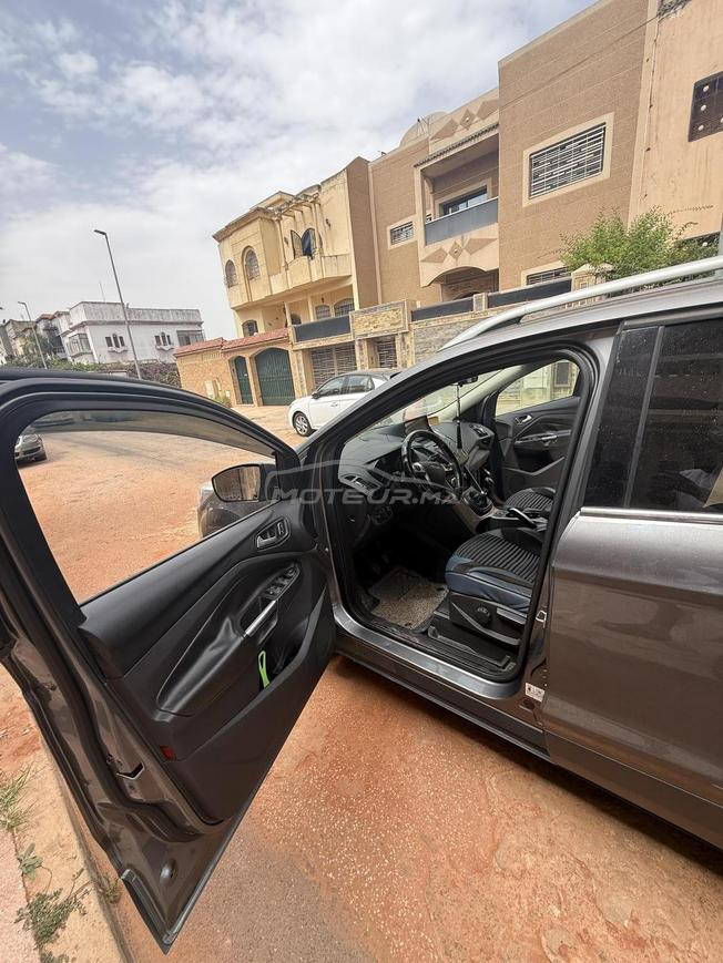 ford kuga 2015 carte grise ba9a n9iya zero diffo
