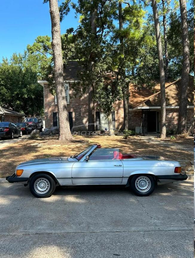 Mercedes 450 SL , cabriolet V8 Automatique 1977