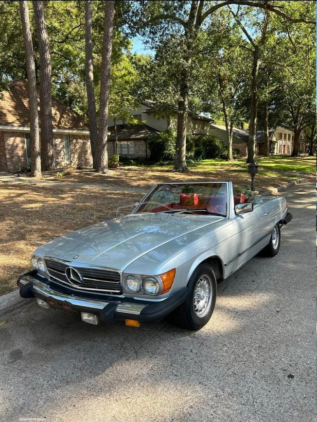 Mercedes 450 SL , cabriolet V8 Automatique 1977