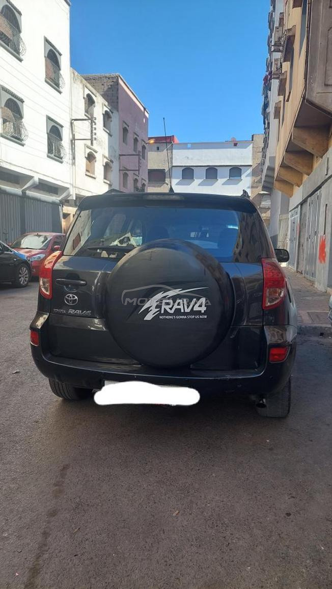 Toyota RAV4 2009 Diesel – 8 CV – 215,000 km