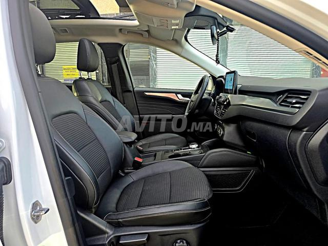 Ford Kuga 2023 automatique