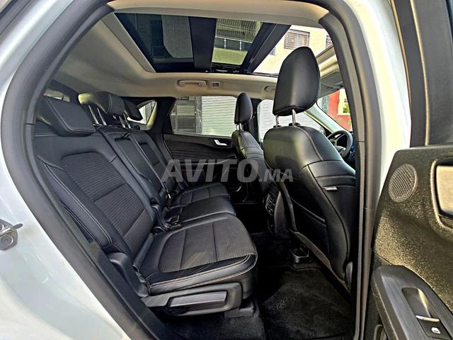 Ford Kuga 2023 automatique