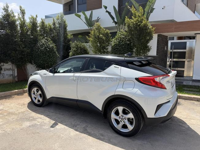 TOYOTA CHR HYBRIDE 25 000 KM SEULEMENT 