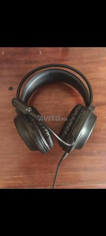 Casque gaming Tatybo 9059 en excellent état avec accessoires