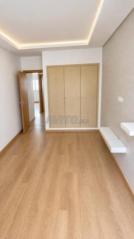 Appartement à louer 74 m² à Casablanca - 2