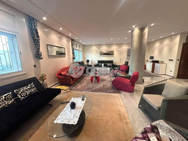 CMN-SI-1973 - Appartement à vendre à Bourgogne Est