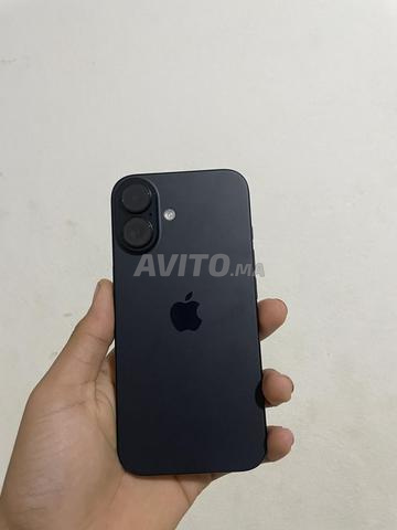 iPhone 16 normal 128 Go 96 avec sa boîte - 2
