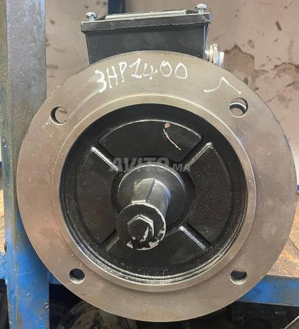 Moteur 2,2KW 1400 - 2