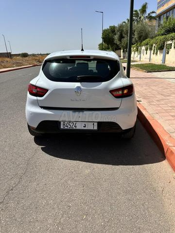 Clio 4 Essence