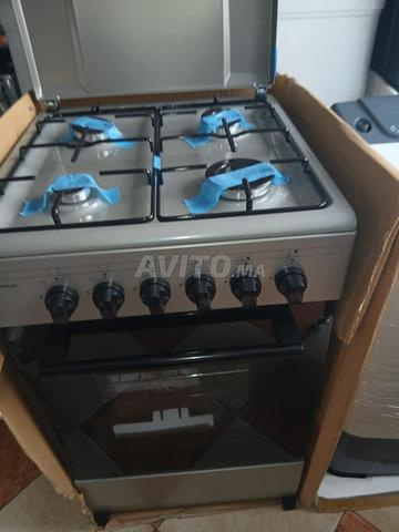 Grand four avec porte en verre résistant à la chaleur💯 ✔️ Design💯