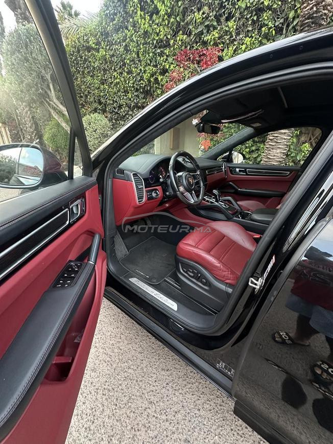 Porsche Cayenne Coupé E-Hybrid 2023.      