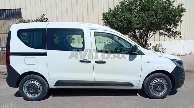 Renault Express Diesel Manuelle 2021 à Casablanca - 2